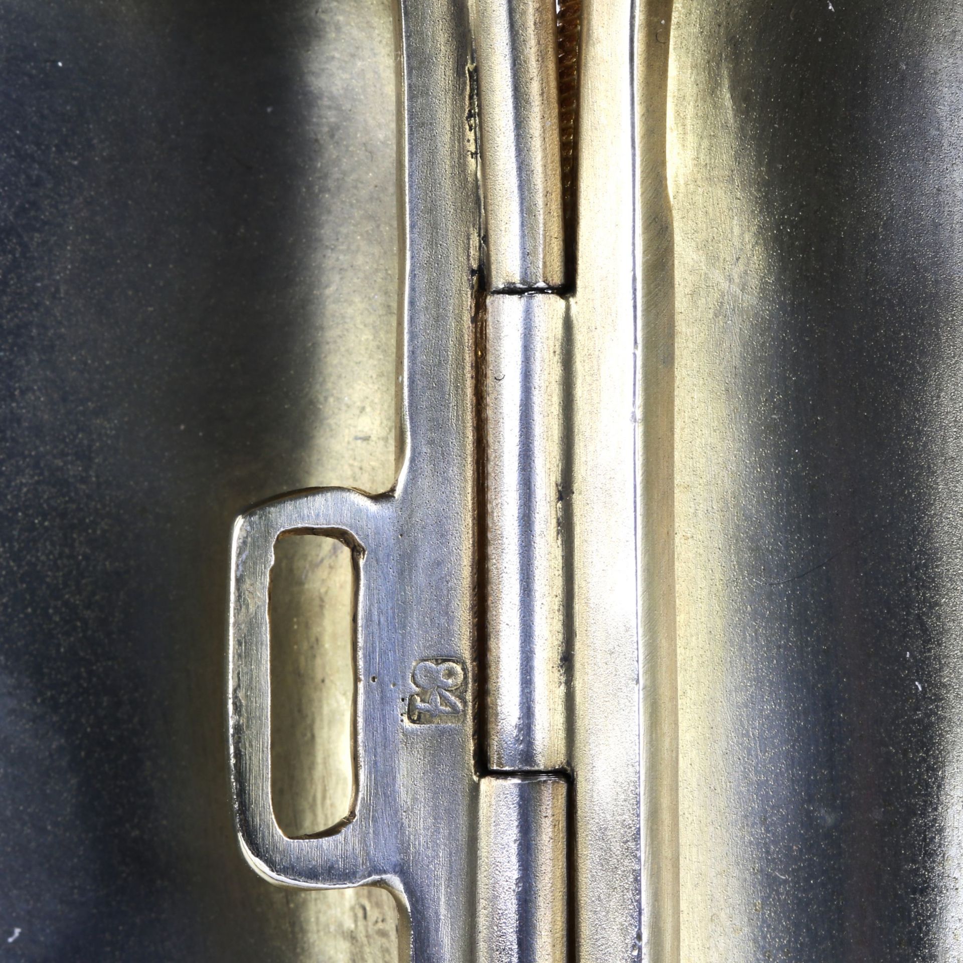 Silver cigarette case with gilding and cloisonne enamels. - Bild 6 aus 8