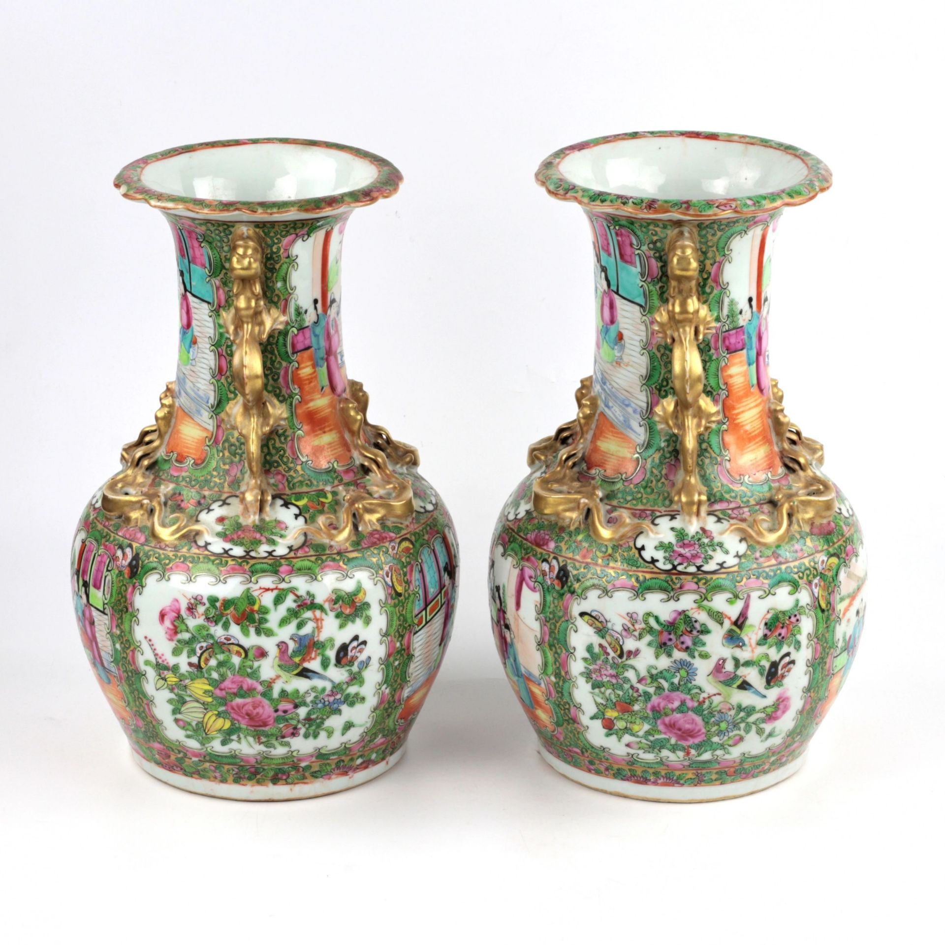 Pair of Cantonese Vases "Family Rose". - Image 2 of 5