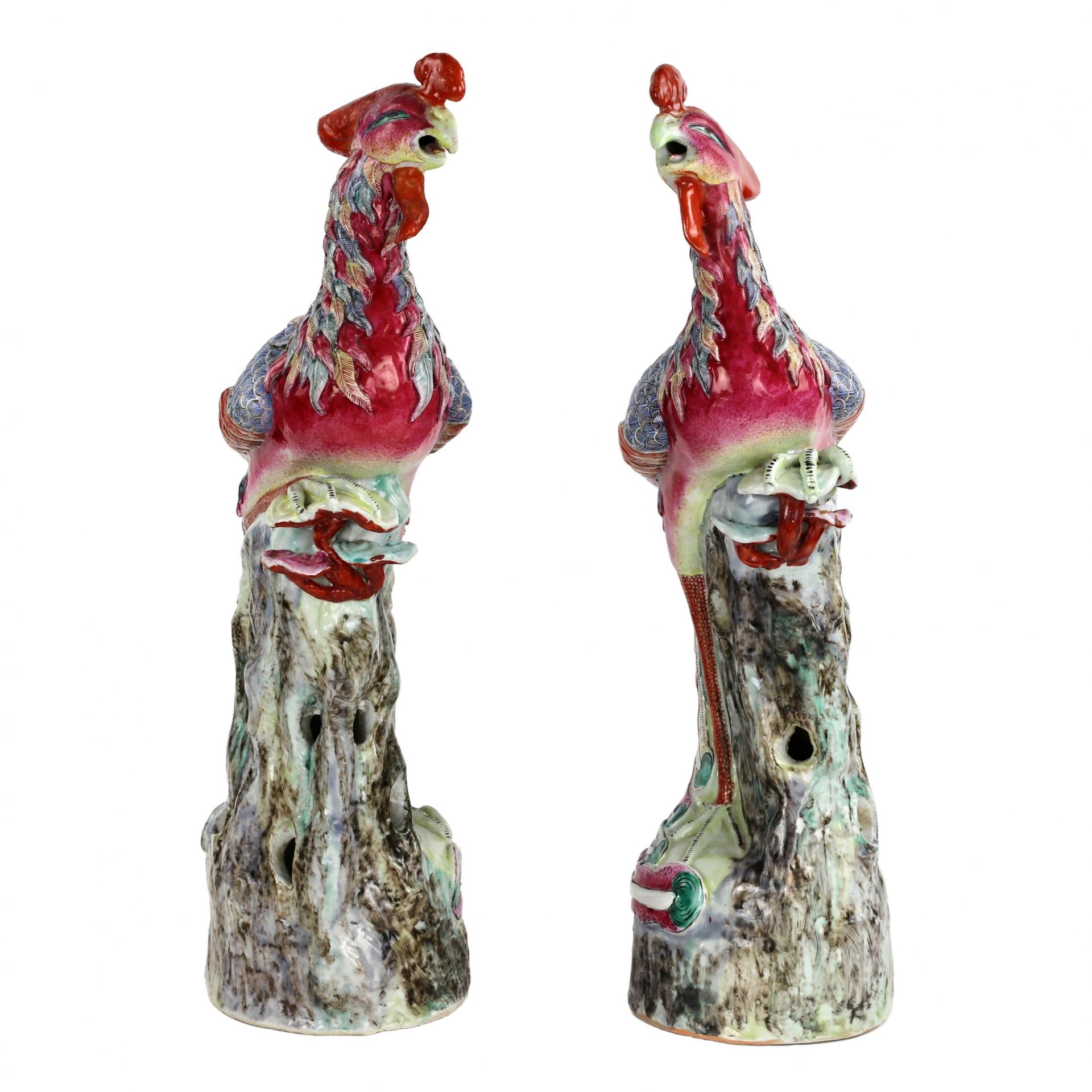 Large pair of Chinese porcelain phoenix birds from the late Qing period (1644-1912). - Image 3 of 6
