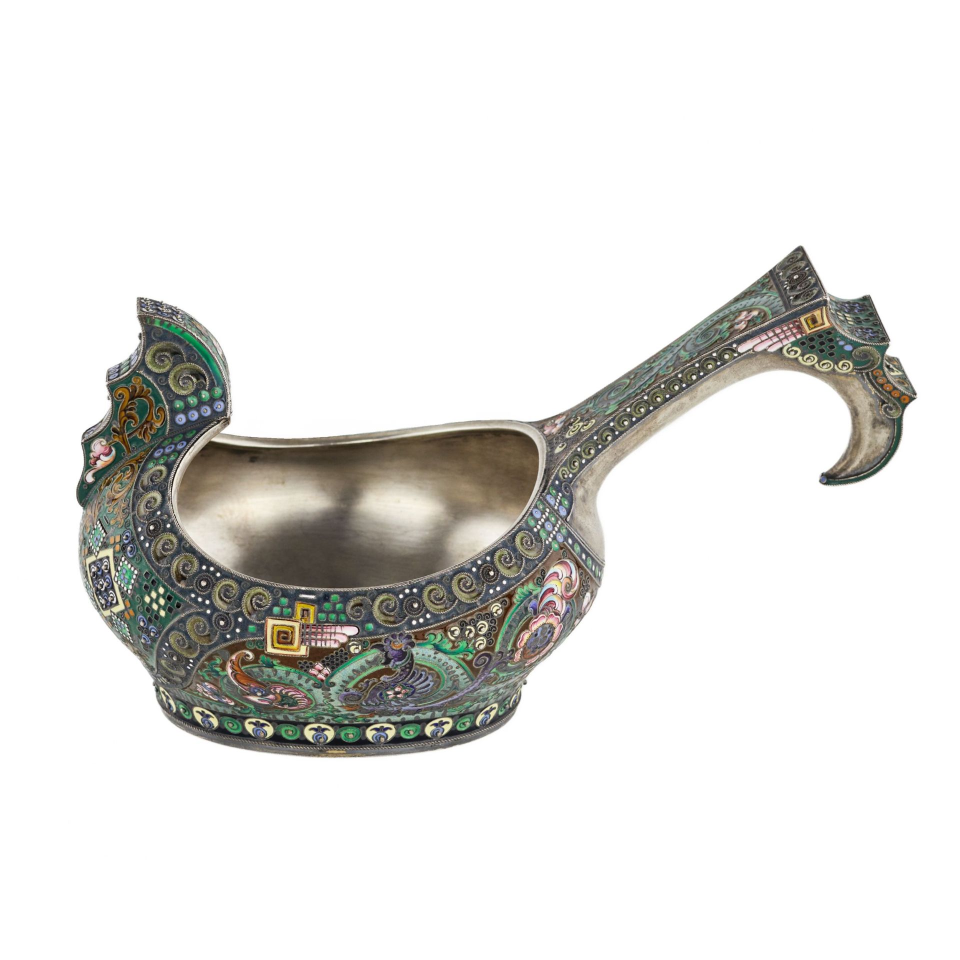 A graceful silver kovsh in the Russian Art Nouveau style of the 11th Moscow artel. Early 20th centur - Image 5 of 9