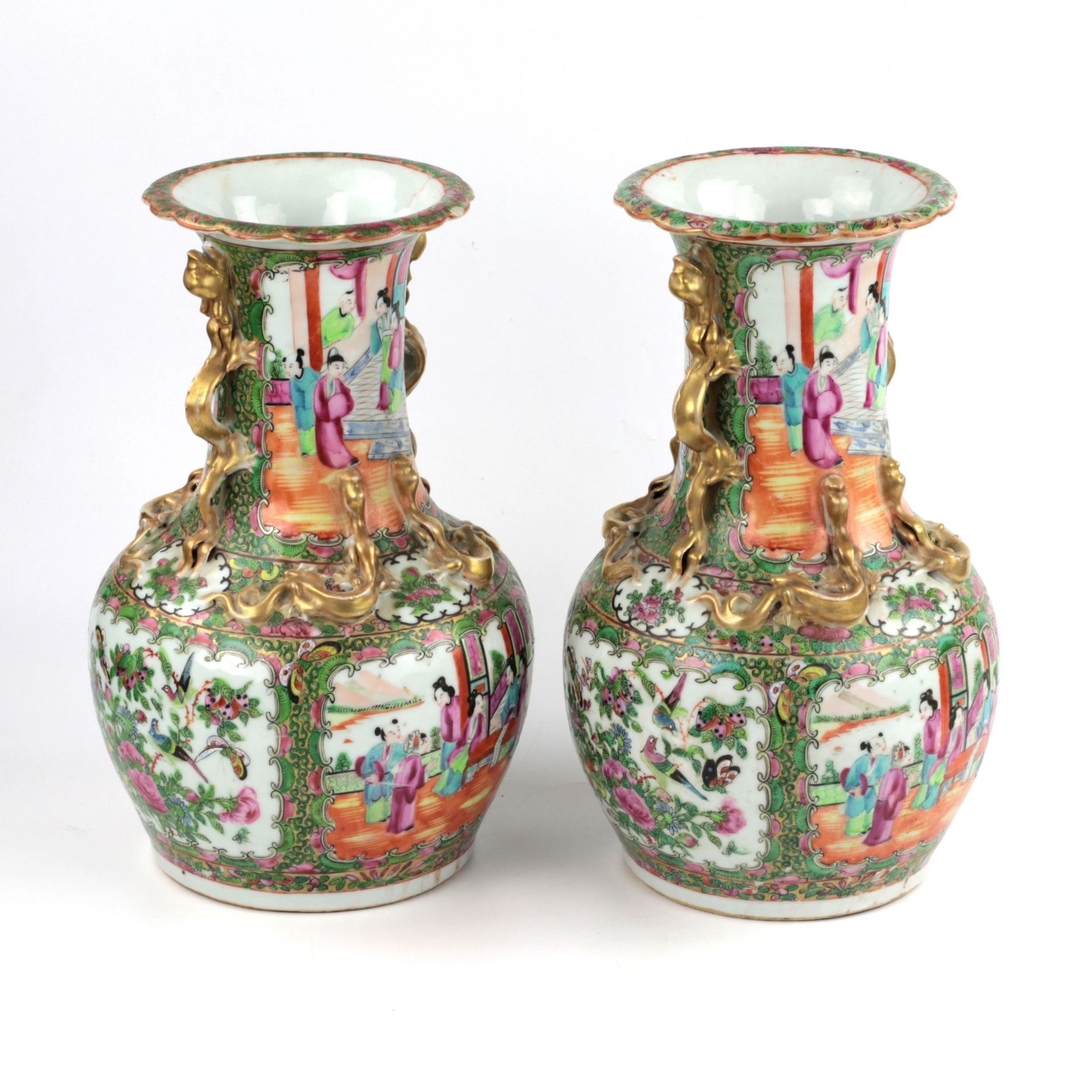 Pair of Cantonese Vases "Family Rose". - Image 4 of 5