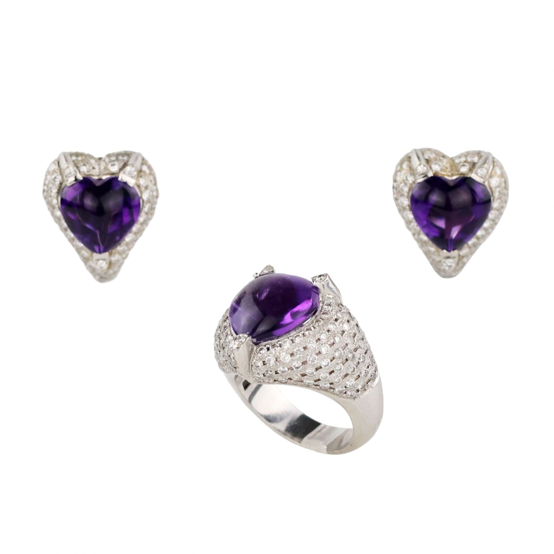 Jewelry set: ring with earrings, white gold with amethysts and diamonds. - Image 11 of 11