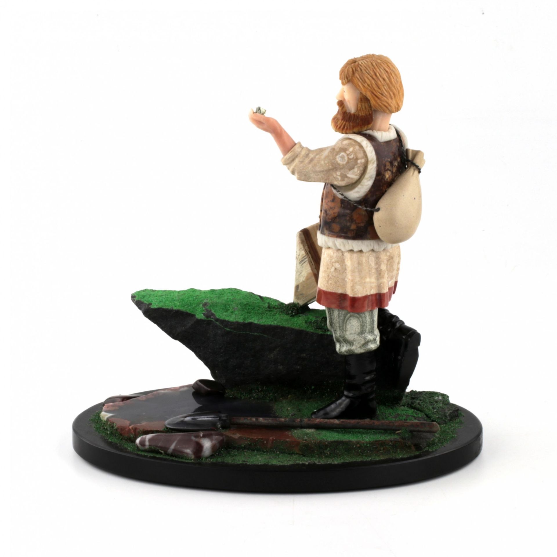 Stone-cut figurine Prospector. - Image 5 of 5