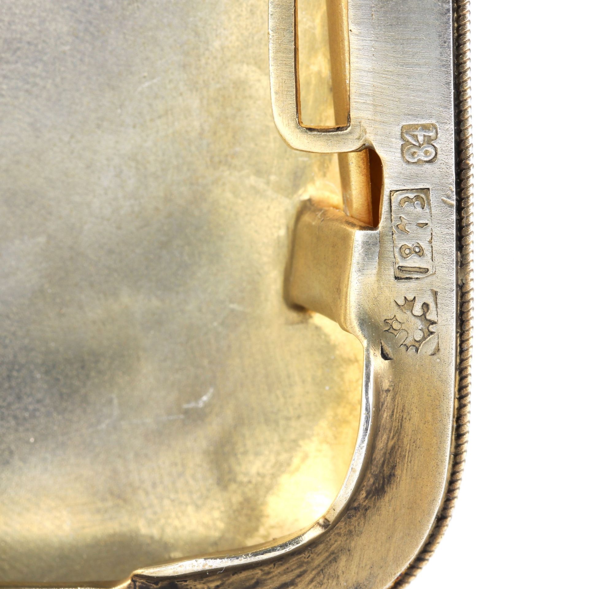 Silver cigarette case with gilding and cloisonne enamels. - Bild 7 aus 8