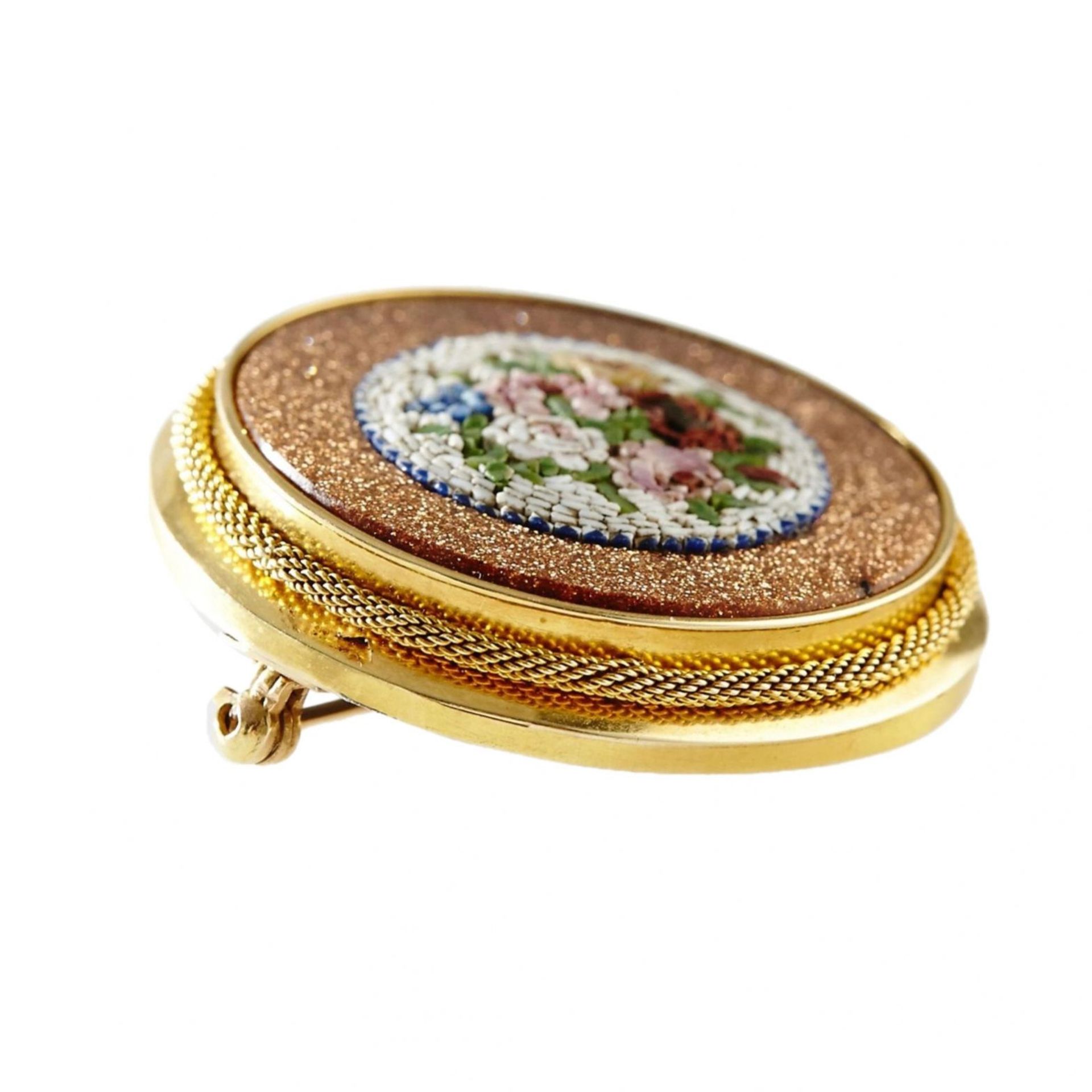 Gold 18K brooch, with a bouquet of micromosaics. Stockholm 1873 - Bild 3 aus 4