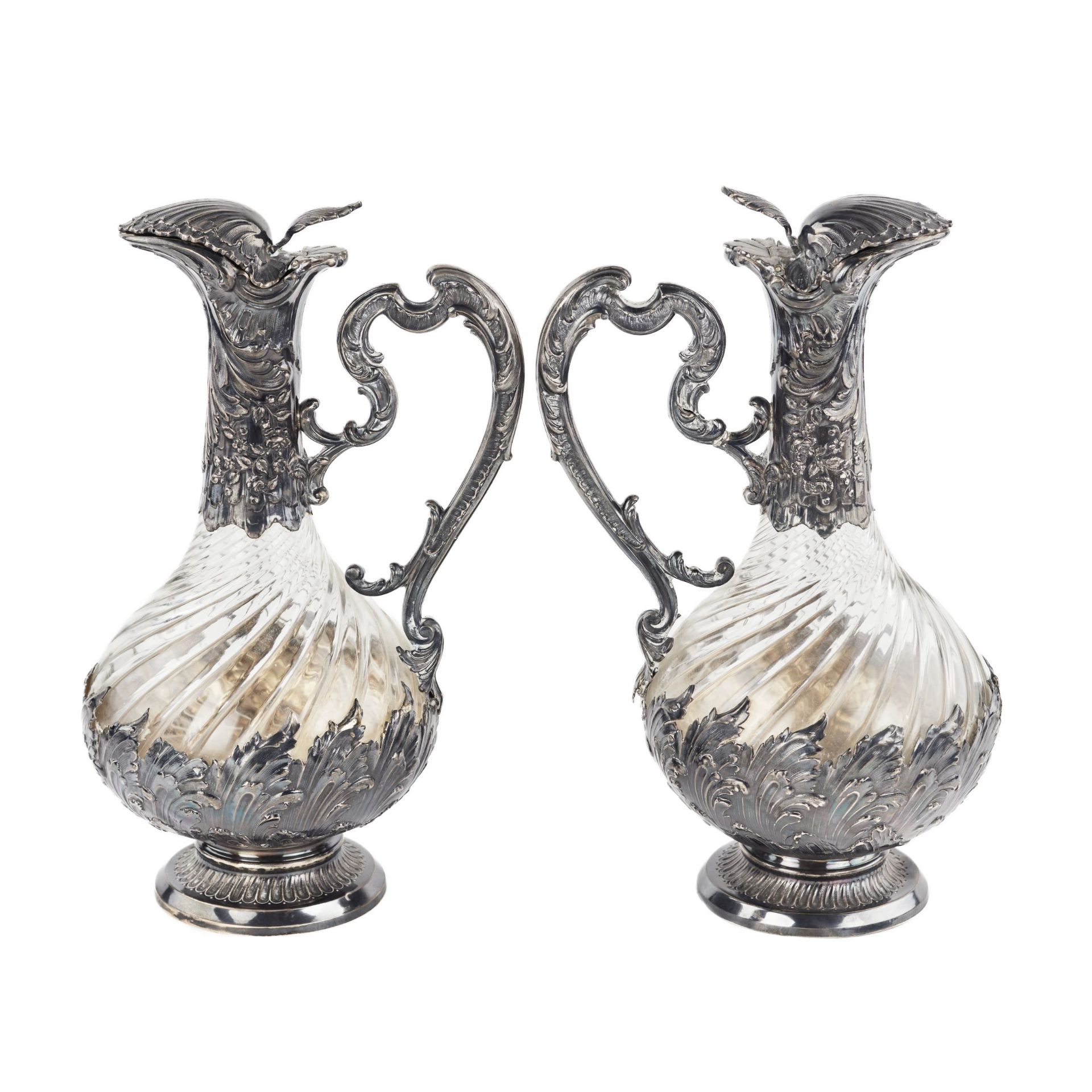 Frangiere & Laroche. Pair of French glass wine jugs in silver from the 1880s. - Bild 4 aus 9
