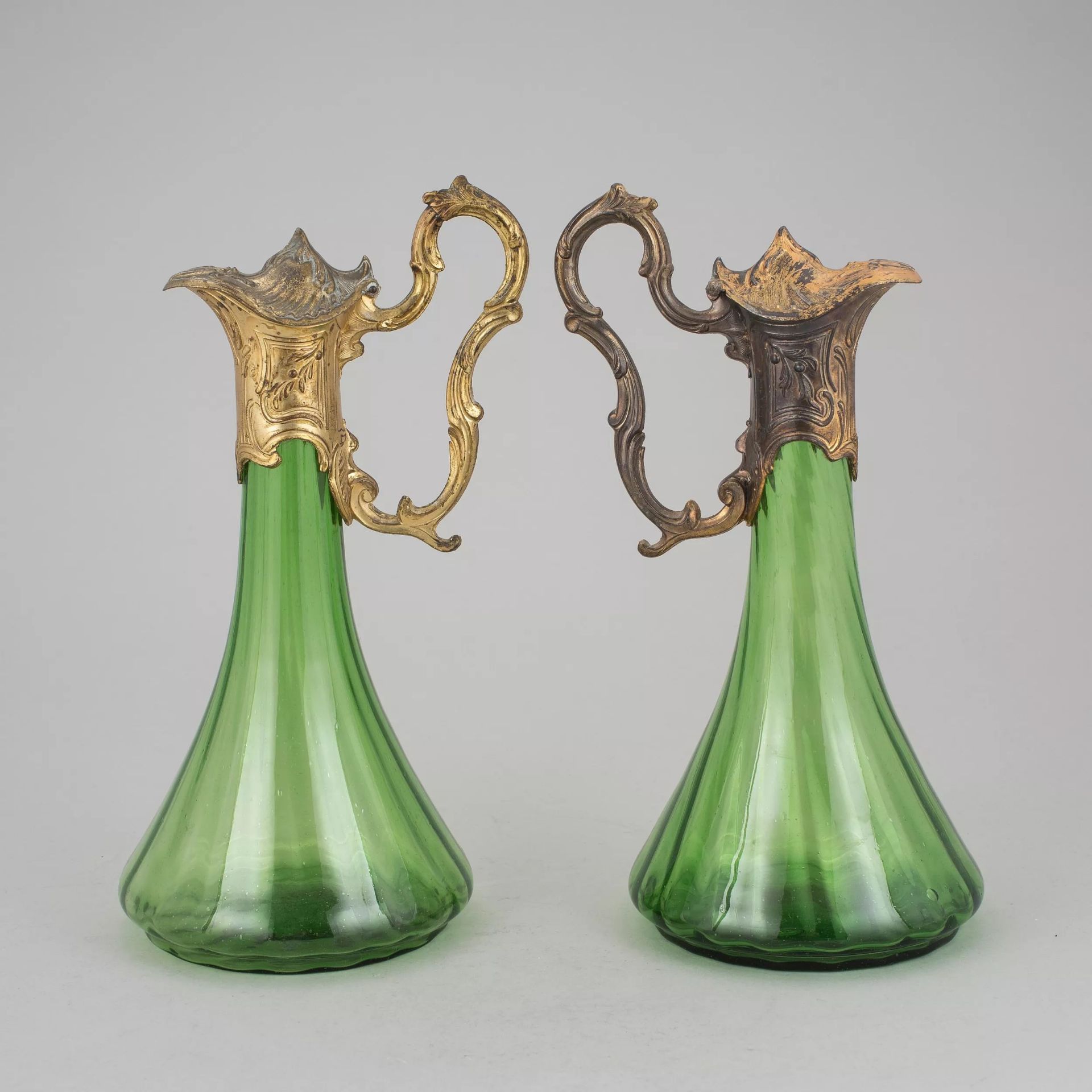 Pair of jugs in Art Nouveau style. - Image 2 of 4