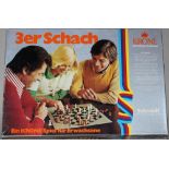 Europa. Deutschland. 3er Schach. Das Krone Spiel für Erwachsene (Nr. 606 1306) mit faltbarem
