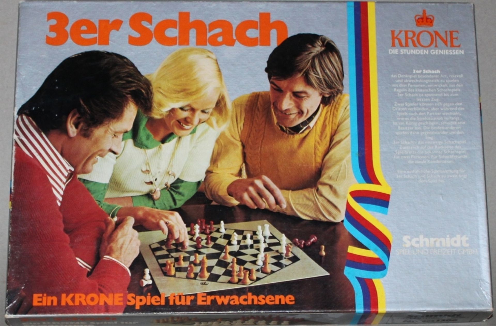 Europa. Deutschland. 3er Schach. Das Krone Spiel für Erwachsene (Nr. 606 1306) mit faltbarem