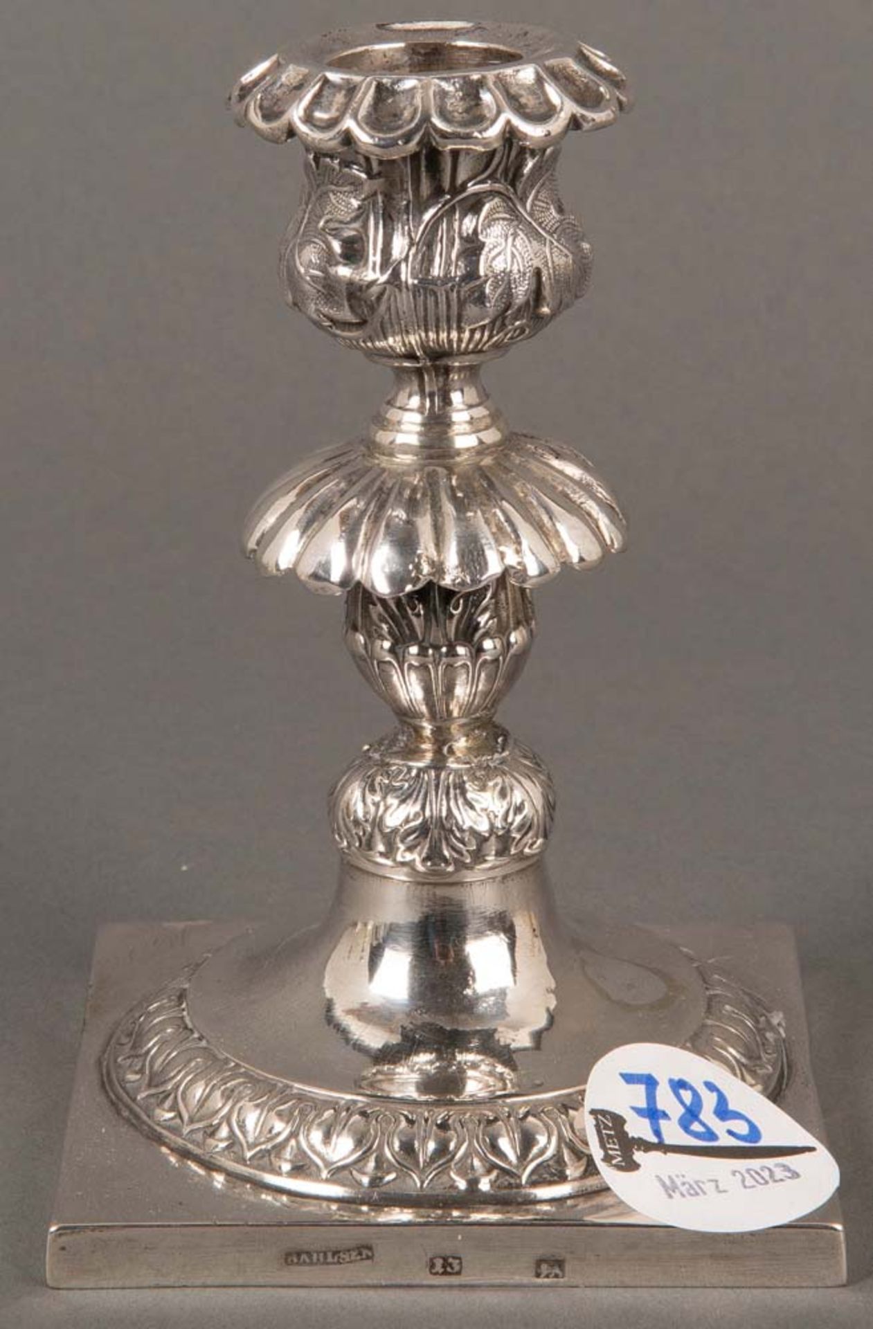 Leuchter. Wohl Lüneburg 19. Jh. Silber, 13-lötig, ca. 159 g, seitlich gepunzt mit Meistermarke