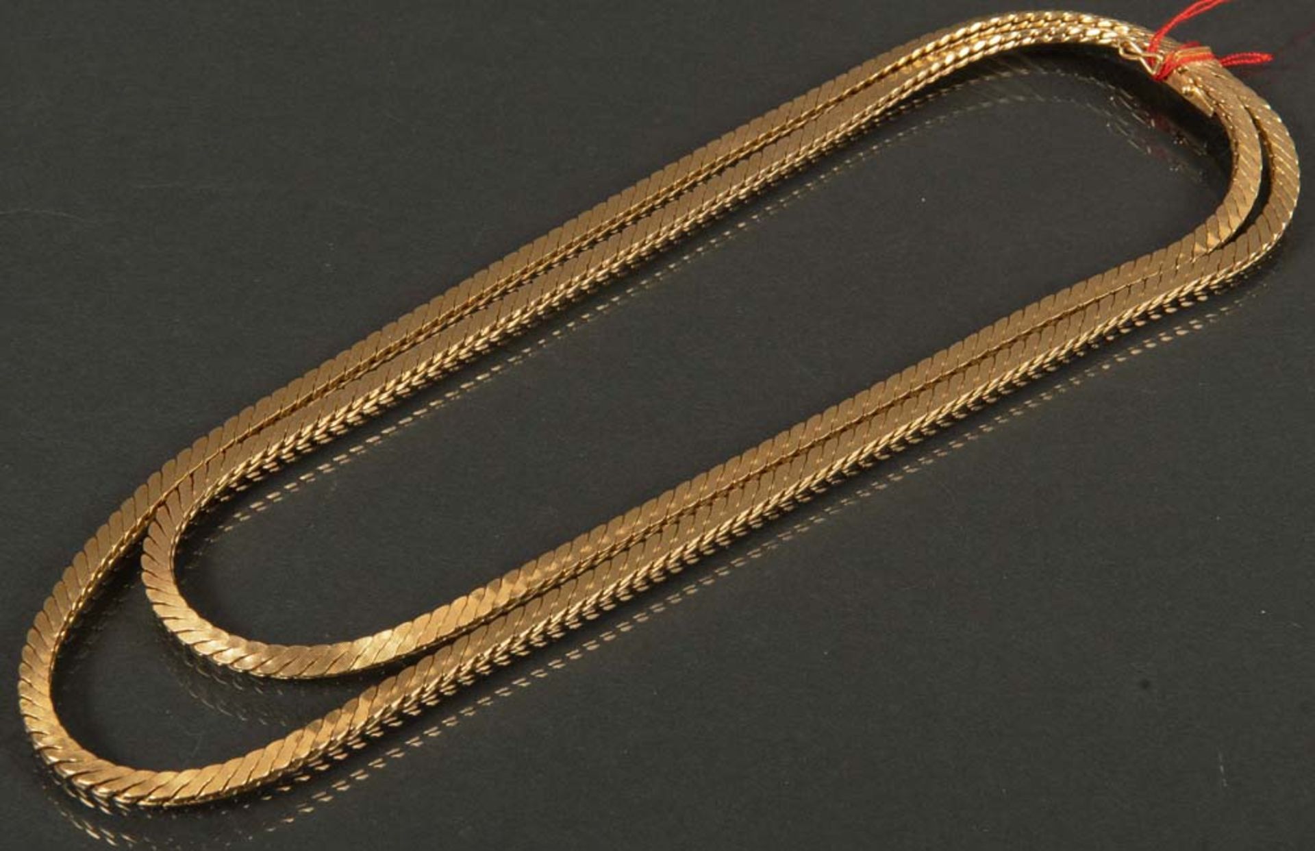 Collier. 18 ct Gold, ca. 126,2 g, L=45 cm.