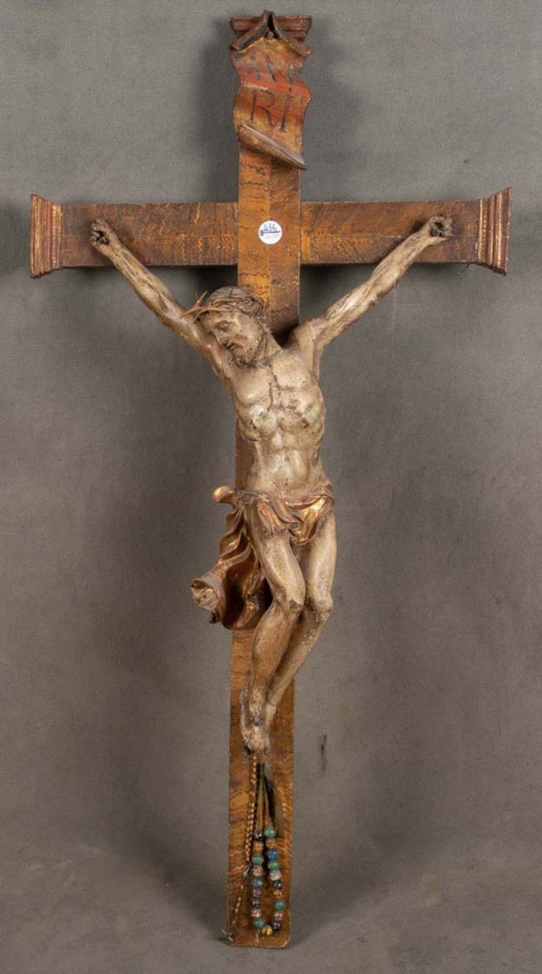 Kruzifix. Wohl Italien 17. Jh. Holz, geschnitzt, auf Kreidegrund farbig gefasst, H=123 cm, B=64