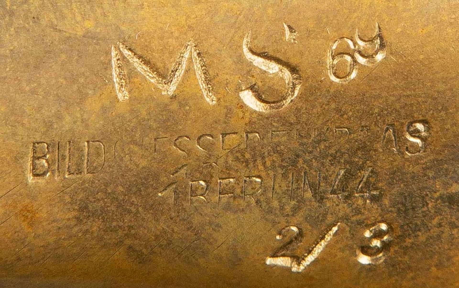 Linke Hand. Bronze, bez. „Berlin 44“, „2/3“, monogram. „MS“, H=8,5 cm. >> Los Nr. wird zu Gunsten - Bild 2 aus 2
