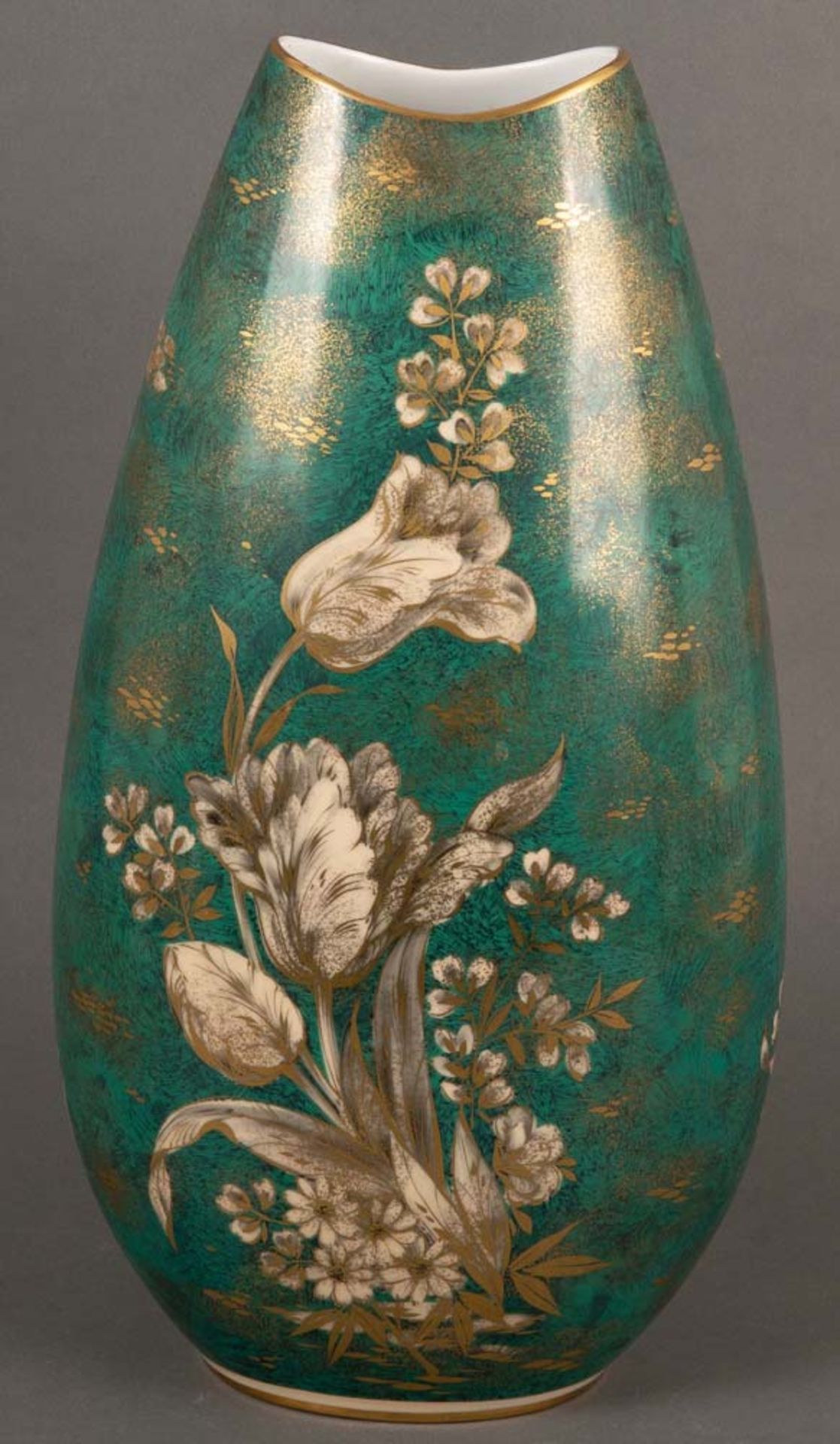 Vase „Goldrausch“. Rosenthal 20. Jh. Porzellan, malachitgrüner Fond mit Floraldekor, am Boden
