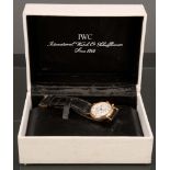 Damenarmbanduhr. IWC Da Vinci, Quarzwerk. 18 ct Gold, ca. 35 g, in Original-Etui. (Funktion