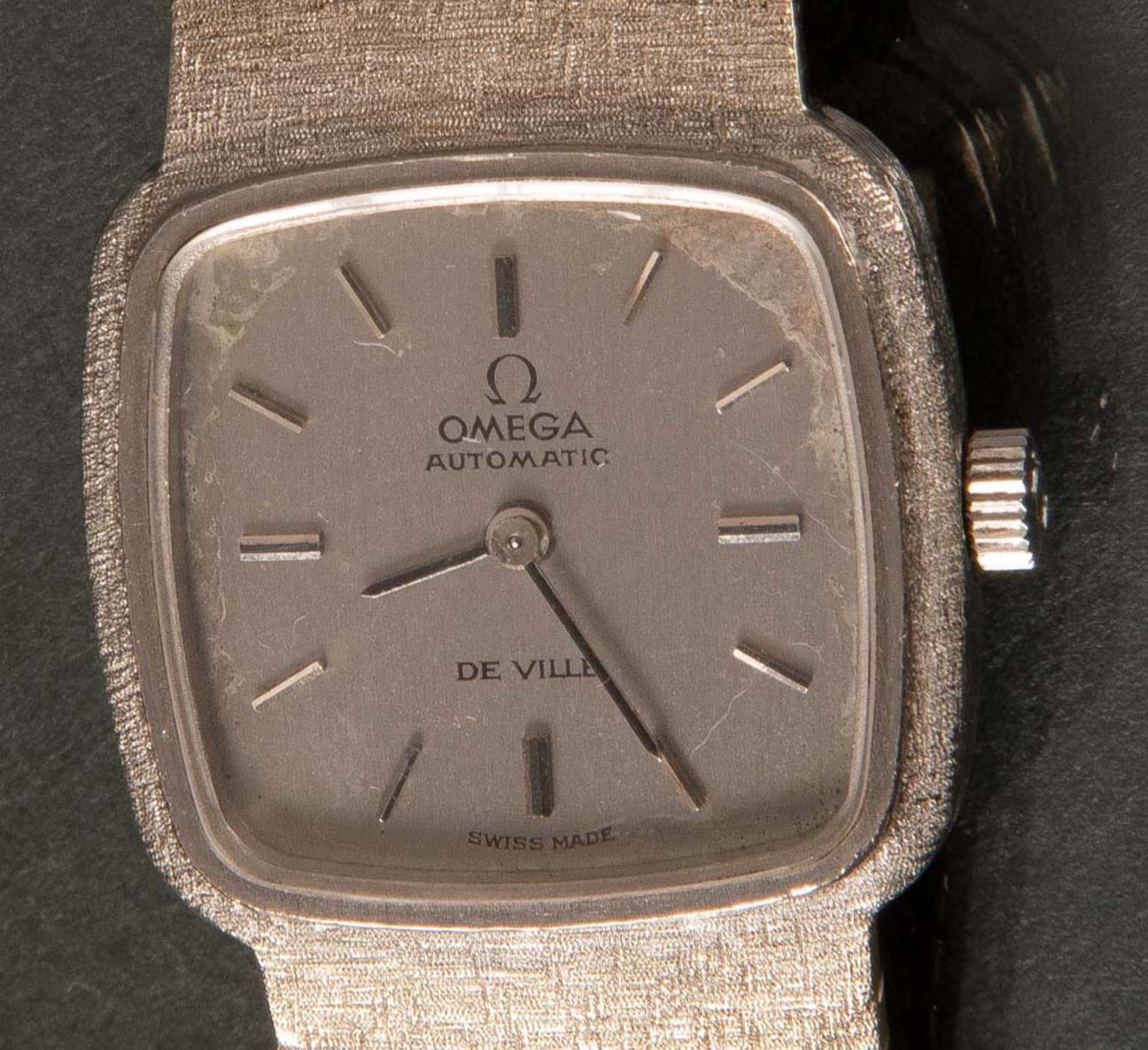 Damenarmbanduhr. Omega De Ville Automatic. 18 ct Gold, ca. 52 g. (Funktion ungeprüft) - Bild 2 aus 2