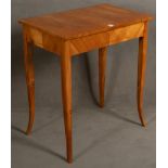 Rechteckiger Spätbiedermeier-Tisch. Süddeutsch 19. Jh. Kirschbaumfurnier, teilw. massiv, H=78 cm,