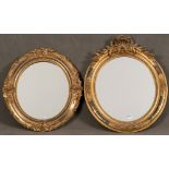 Zwei ovale Spiegel. Deutsch 19. Jh. Holz / Stuck, auf Kreidegrund vergoldet, Floral- und