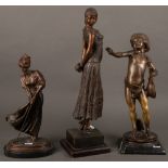 Drei Figuren. Frankreich 20. Jh. Spritzguss / Bronze, auf Marmorsockel, H=36 bis 52 cm.