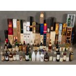 Ein ca. 180 Flaschen umfassendes Konvolut von Spirituosen u.a.: Brandy, Cognac, Liköre, Sherry,
