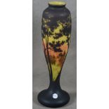 Hohe Jugendstil-Vase. Nancy, Daum Frères & Cie, Verreries um 1900. Farbloses Glas, farbig