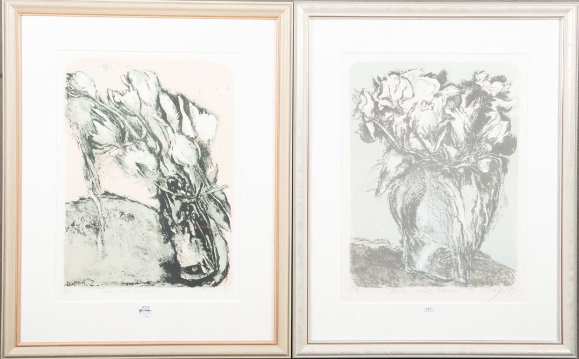 Pierre Kroger (geb. 1938). Zwei Farblithographien: „Vase und Rosen“, Aufl. 1/2, und „Vase und Tulpen