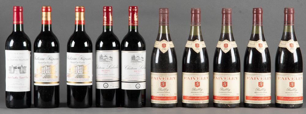 Eine ca. 2.200 Flaschen umfassende, bedeutende, alte Sammlung erlesener Weine, meist Rotweine, - Image 22 of 260