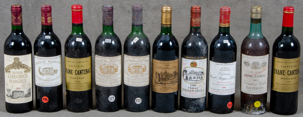 Eine ca. 2.200 Flaschen umfassende, bedeutende, alte Sammlung erlesener Weine, meist Rotweine, - Image 239 of 260