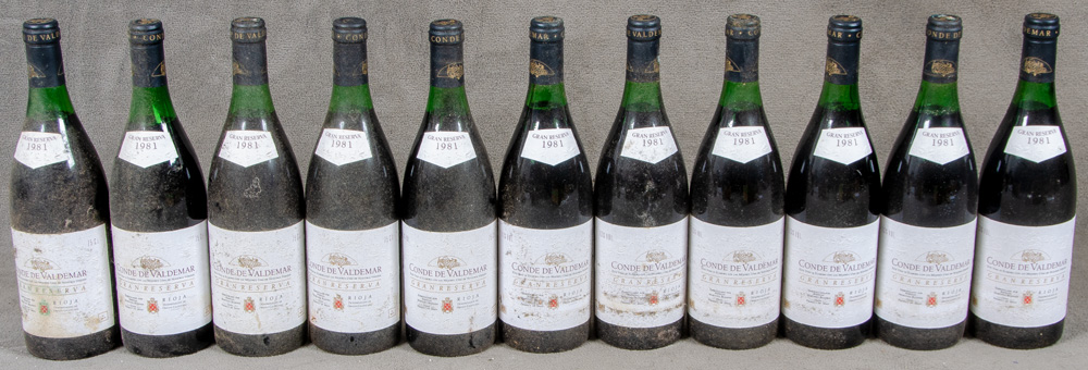 Eine ca. 2.200 Flaschen umfassende, bedeutende, alte Sammlung erlesener Weine, meist Rotweine, - Image 259 of 260