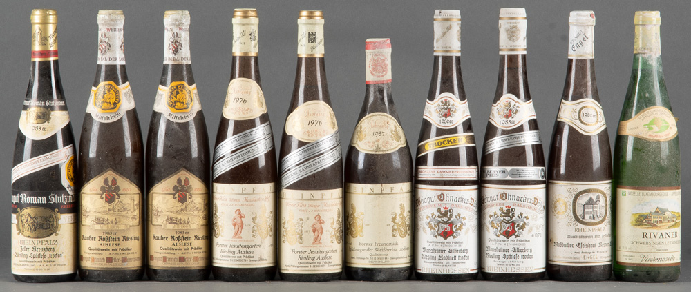 Eine ca. 2.200 Flaschen umfassende, bedeutende, alte Sammlung erlesener Weine, meist Rotweine, - Image 73 of 260