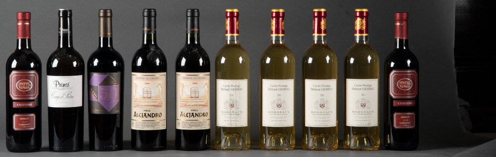 Eine ca. 2.200 Flaschen umfassende, bedeutende, alte Sammlung erlesener Weine, meist Rotweine, - Image 121 of 260