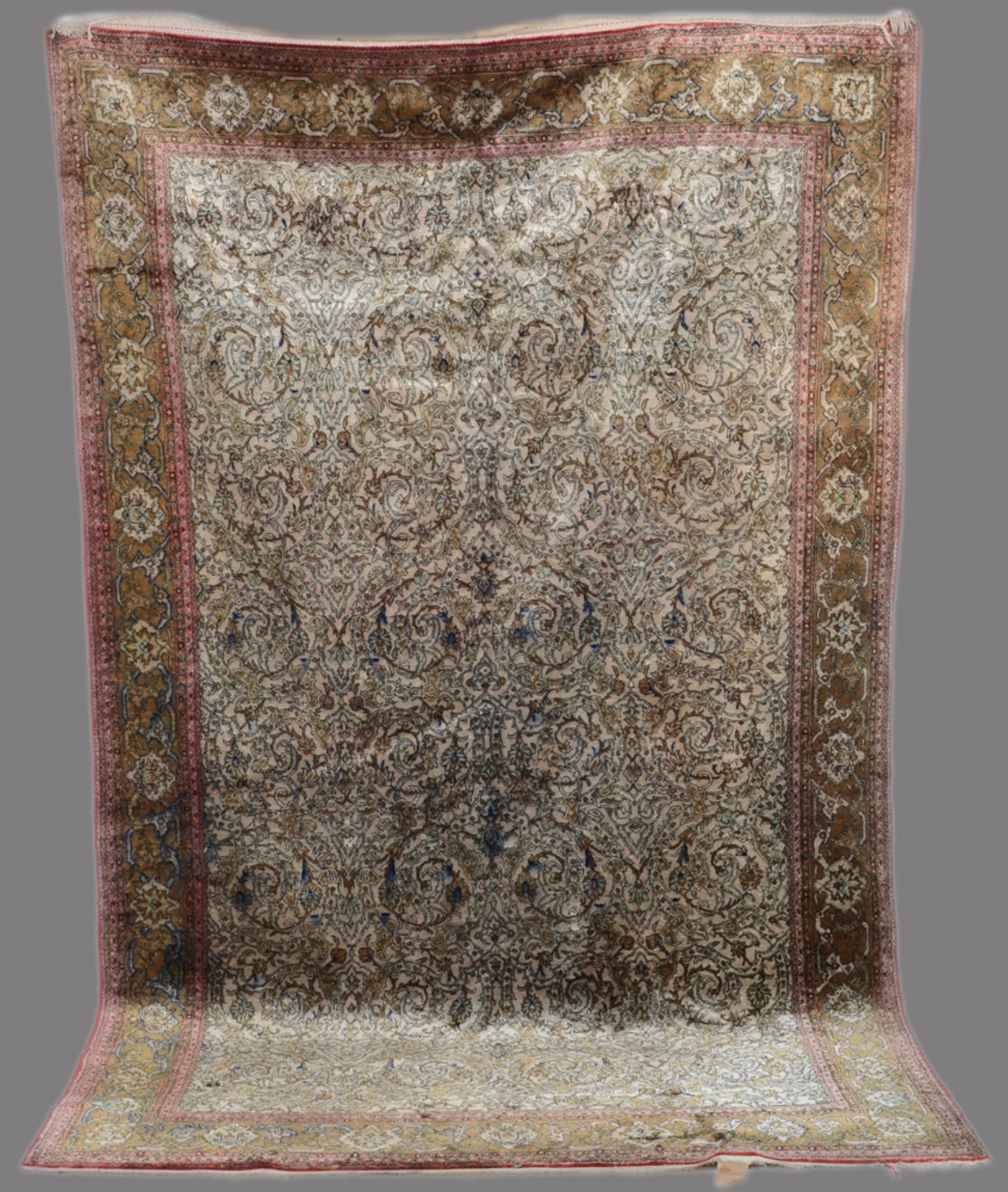 Teppich mit Herikemuster, 272 x 172 cm. ** Non-binding estimate: € 5000,- No Reserve