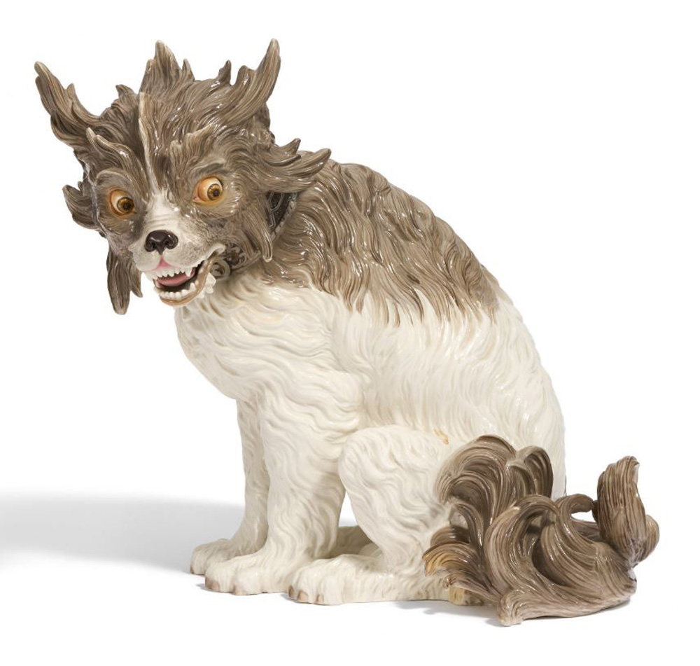 Großer Bologneser-Hund. Nymphenburg 20. Jh. Porzellan, naturalistisch modelliert und farbig