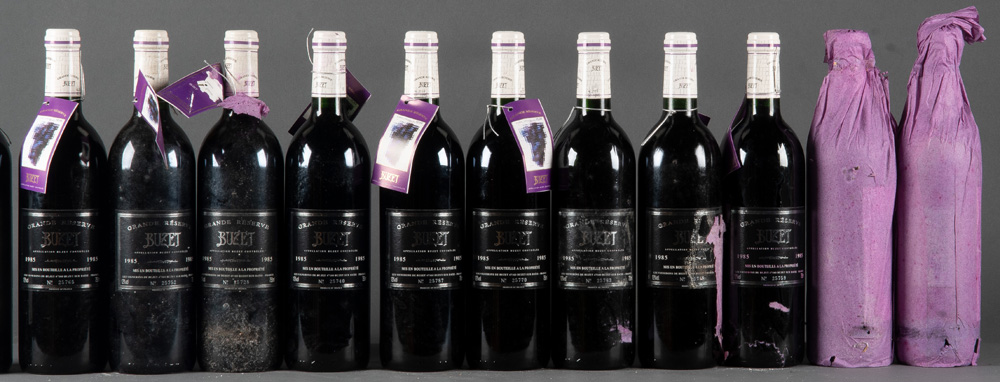 Eine ca. 2.200 Flaschen umfassende, bedeutende, alte Sammlung erlesener Weine, meist Rotweine, - Image 137 of 260