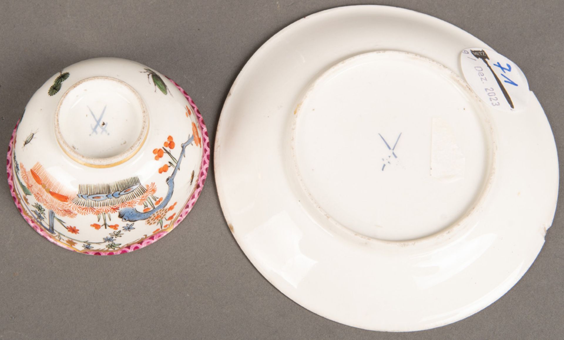 Koppchen mit Unterschale. Meissen 1725. Porzellan, bunt in Hausmalerei bemalt mit - Image 2 of 11