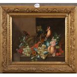 Maler des 19. Jhs. Stillleben mit Obst, Blumen, Insekten und Vogel. Öl/Lw., gerahmt, 35 x 42 cm.