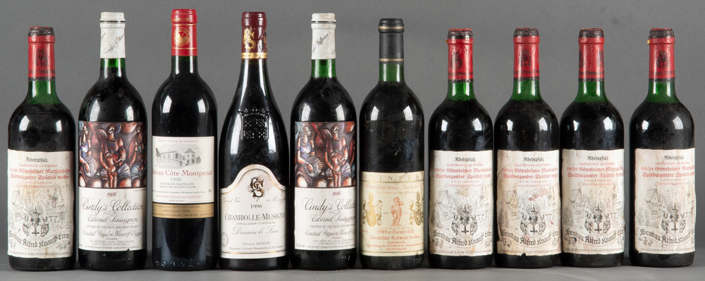 Eine ca. 2.200 Flaschen umfassende, bedeutende, alte Sammlung erlesener Weine, meist Rotweine, - Image 32 of 260