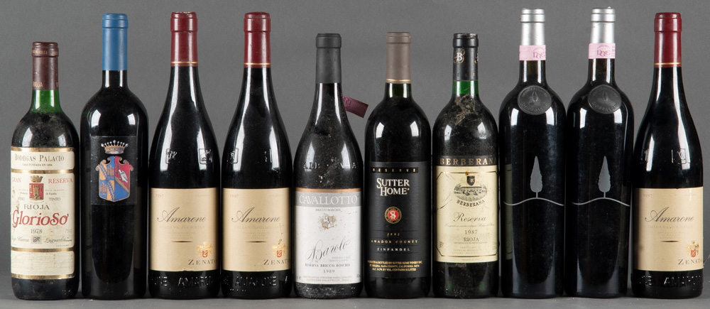 Eine ca. 2.200 Flaschen umfassende, bedeutende, alte Sammlung erlesener Weine, meist Rotweine, - Image 52 of 260