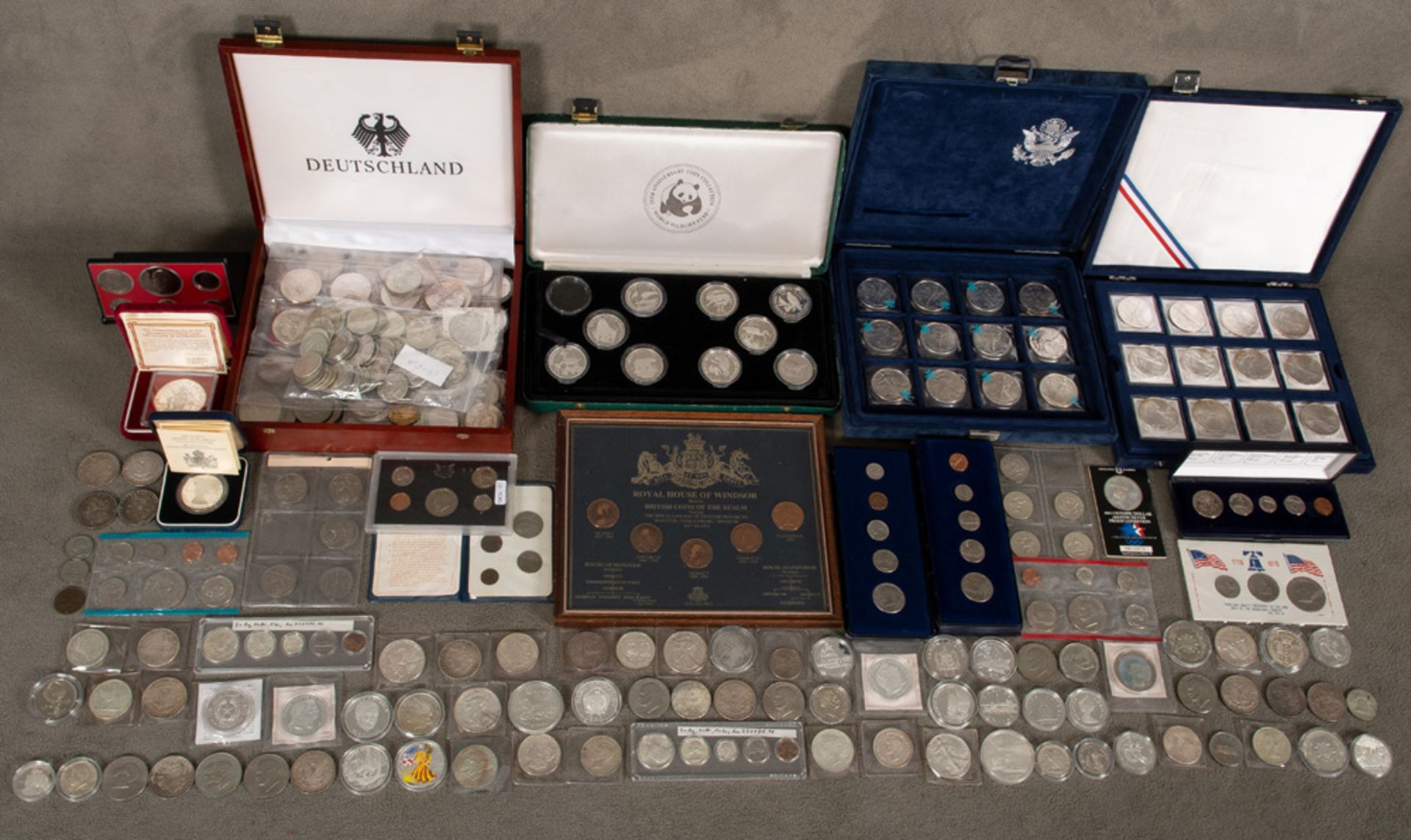 Konvolut Münzen, u.a. England, Kanada, USA. Metall, teilw. Silber (kann nicht gewogen werden).
