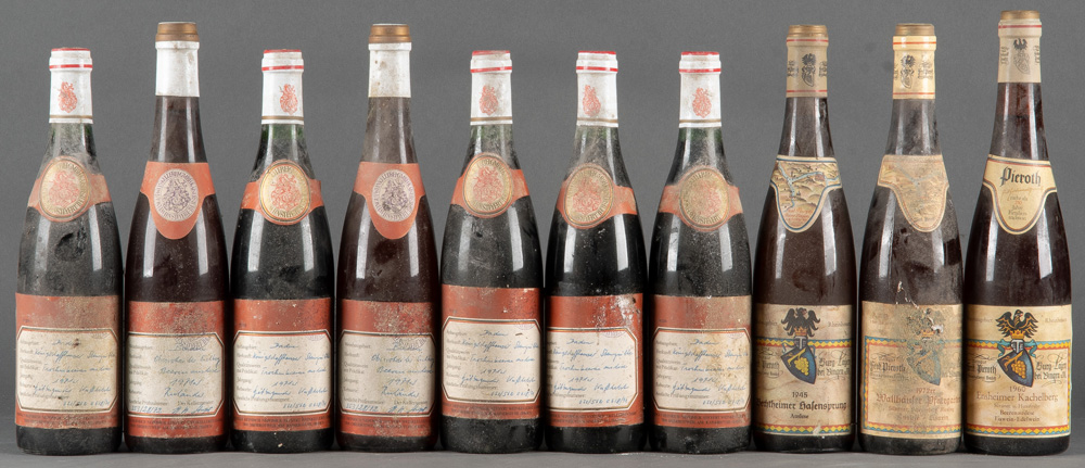 Eine ca. 2.200 Flaschen umfassende, bedeutende, alte Sammlung erlesener Weine, meist Rotweine, - Image 79 of 260