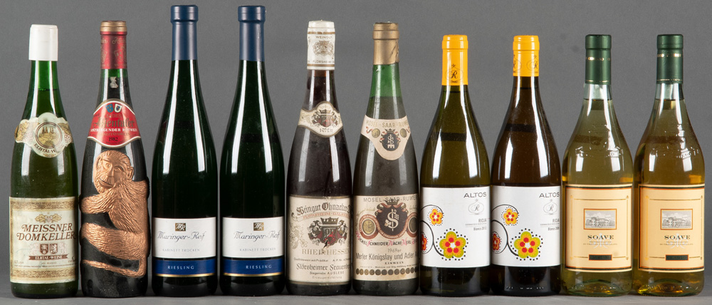 Eine ca. 2.200 Flaschen umfassende, bedeutende, alte Sammlung erlesener Weine, meist Rotweine, - Image 86 of 260