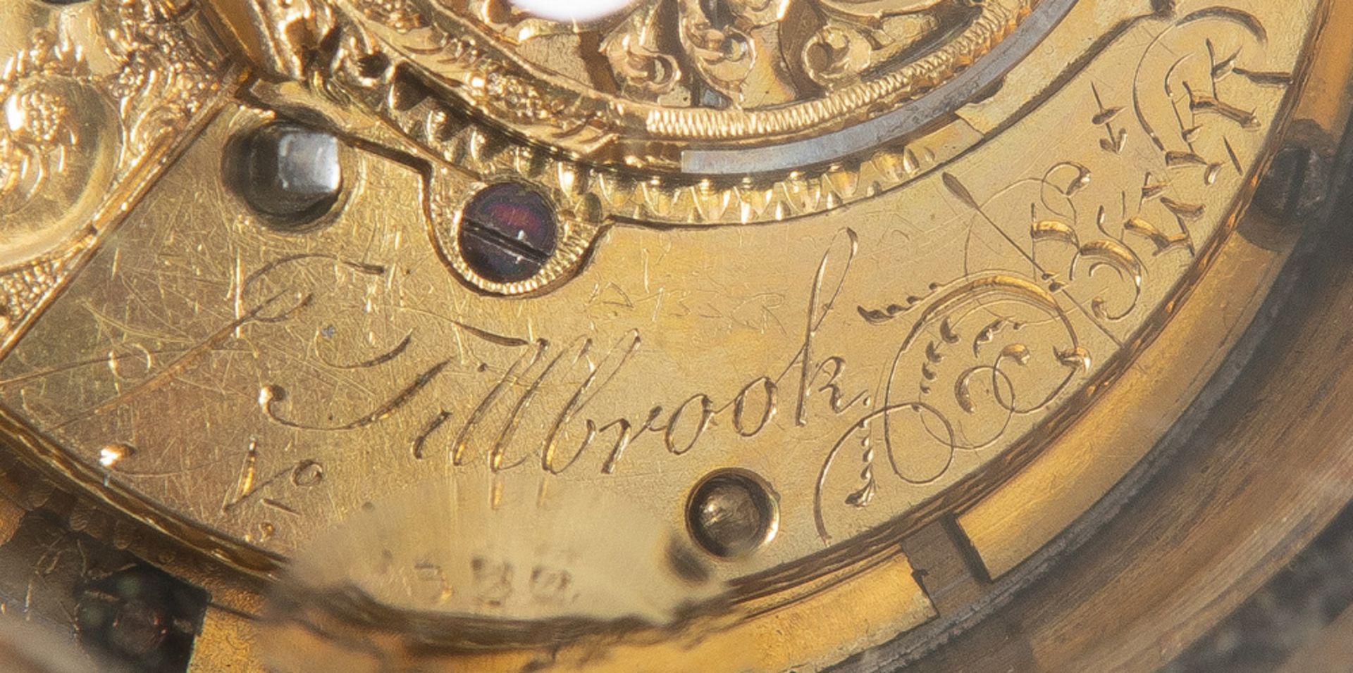 Miniatur-Carteluhr. Paris, Meister L. Tillbrook 19. Jh. Bronze, mit verglaster runder Tür. - Bild 2 aus 2