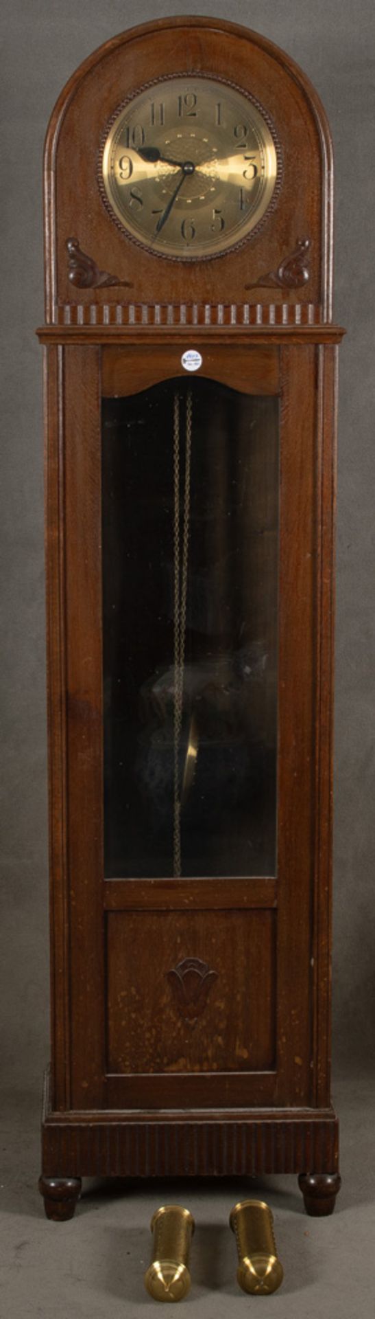 Standuhr. Deutsch 1920. Massiv Eiche, teilw. geschnitzt, mit Westminsterschlag, H=192 cm, B=49 cm,