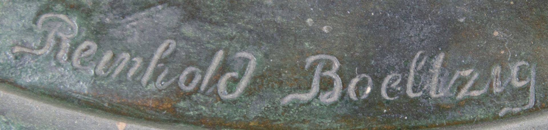 Reinhold Boeltzig (1863-1939). „Die Fruchtsammlerin“. Bronze, grün patiniert, verso sign., mit - Image 2 of 8
