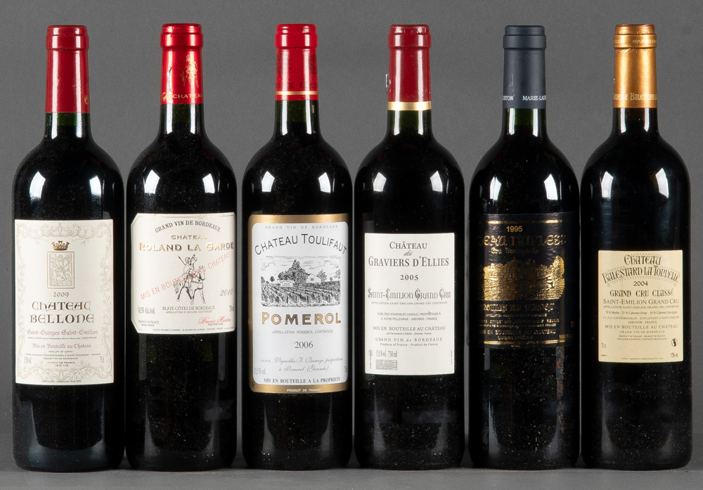 Eine ca. 2.200 Flaschen umfassende, bedeutende, alte Sammlung erlesener Weine, meist Rotweine, - Image 141 of 260