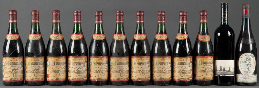 Eine ca. 2.200 Flaschen umfassende, bedeutende, alte Sammlung erlesener Weine, meist Rotweine, - Image 168 of 260