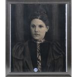Maler des 20. Jhs. Damenportrait. Kohlezeichung, re./u./sign./dat. 1905, hi./Gl./gerahmt, 58,5 x