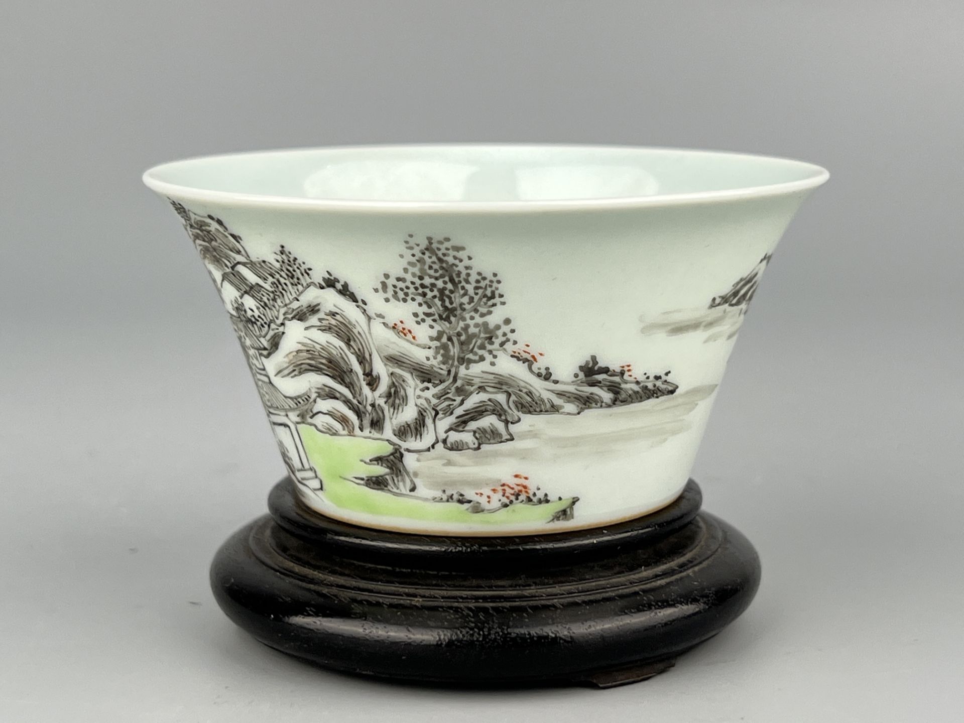 A Chinese ink painted cup, YongZheng Pr.  - Image 3 of 9