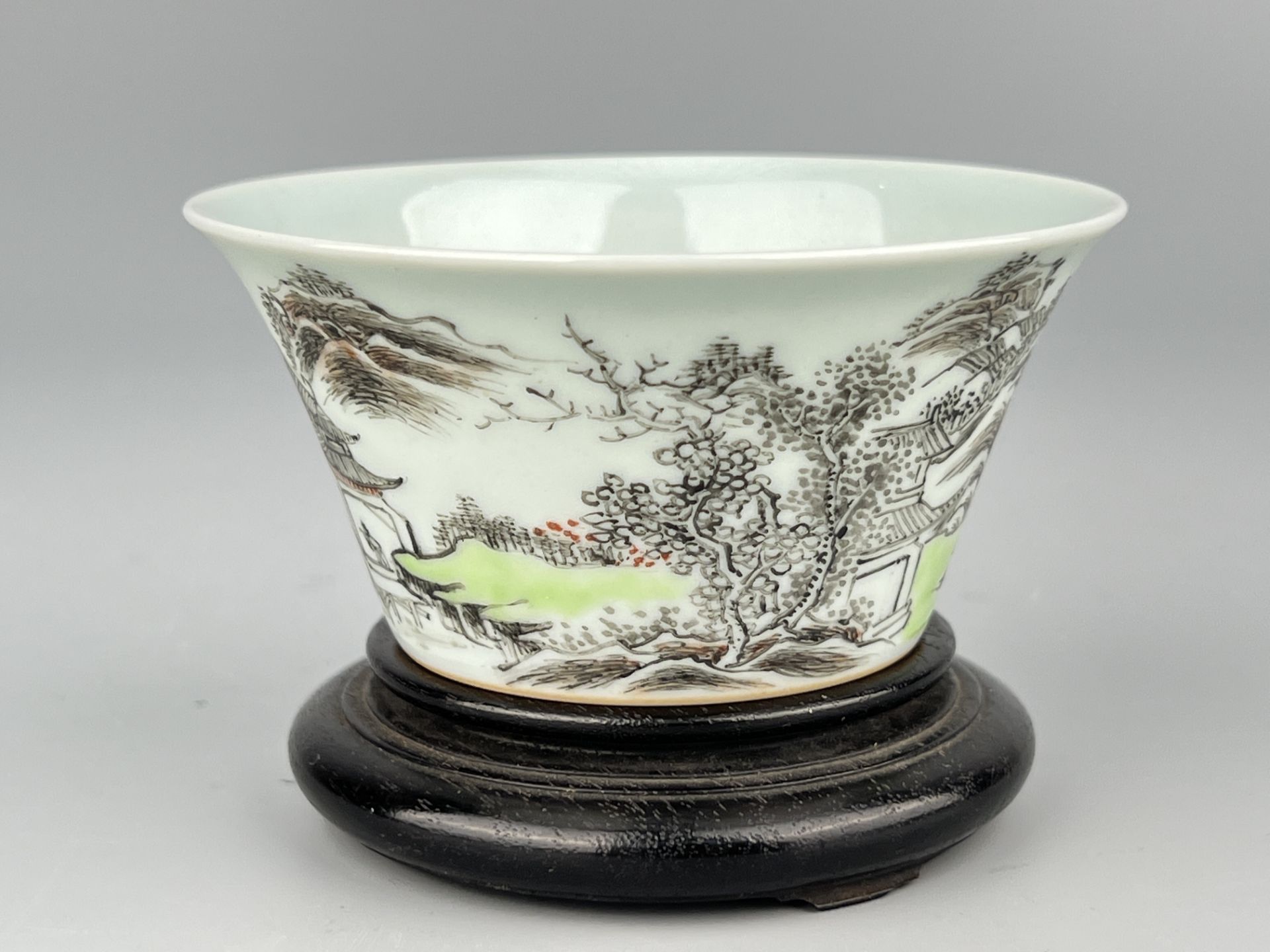 A Chinese ink painted cup, YongZheng Pr.  - Image 2 of 9