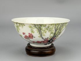 A Chinese Famille Rose bowl, Qing Dynastry Pr.